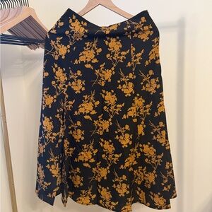 RIHOAS Black Midi Skirt with Mustard Floral Print
